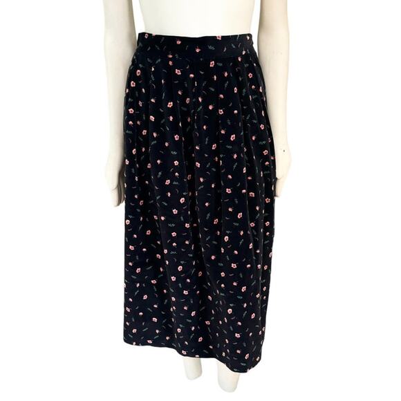 VTG CARROLL REED Black Floral Velvet A-line Midi Skirt SZ 10 - Picture 10 of 10